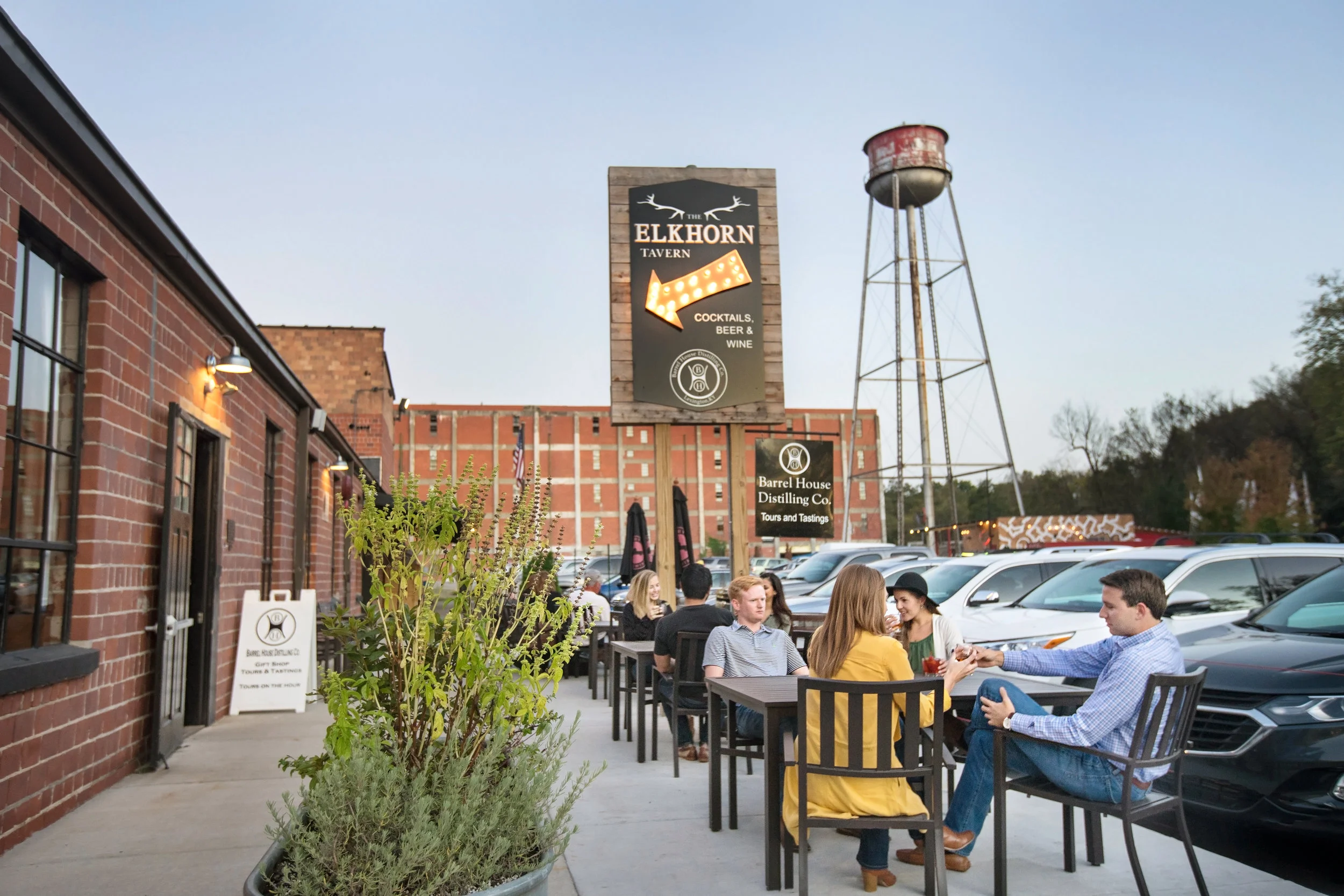 Commercial Roofing Contractors Distillery District, KY | Local Roofers