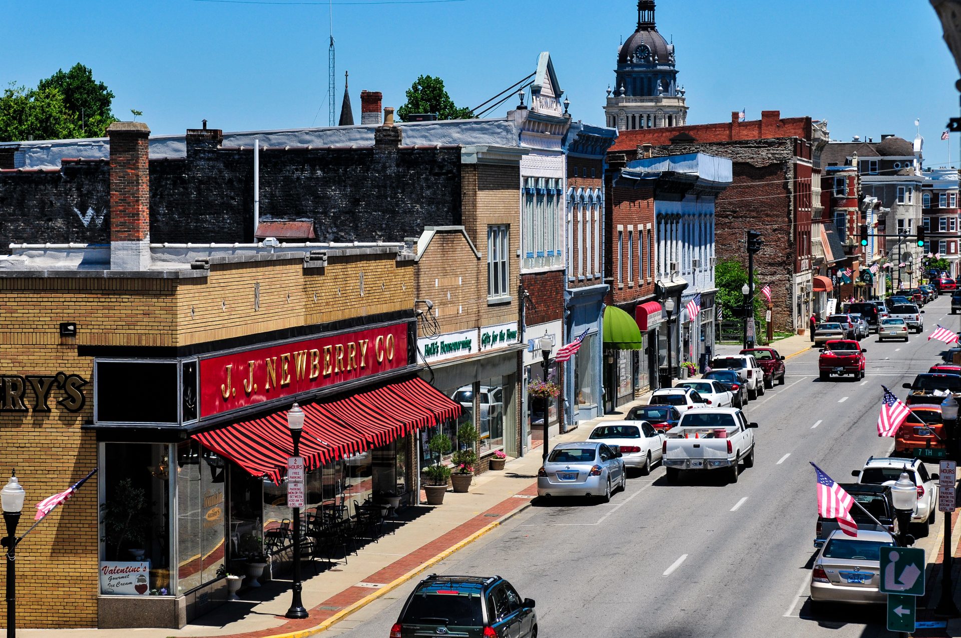 Commercial Roofing Contractors Paris, KY | Local Roofers